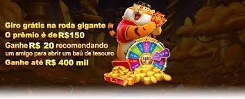 CV666 VIP APP မြန်မာကစားသူများ မိုဘိုင်းဖုန်းဖြင့် ဆုလာဘ်စစ်ဆေးနေသောမြင်ကွင်း